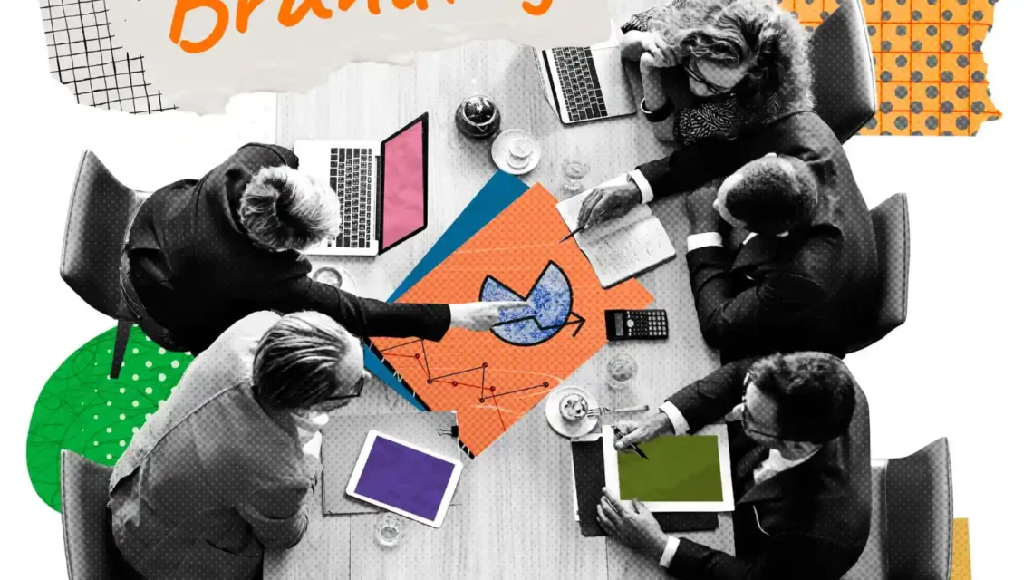 Imagem que ilustra a interação em uma reunião sobre branding, evidenciando o impacto do branding na decisão de compra do consumidor.
